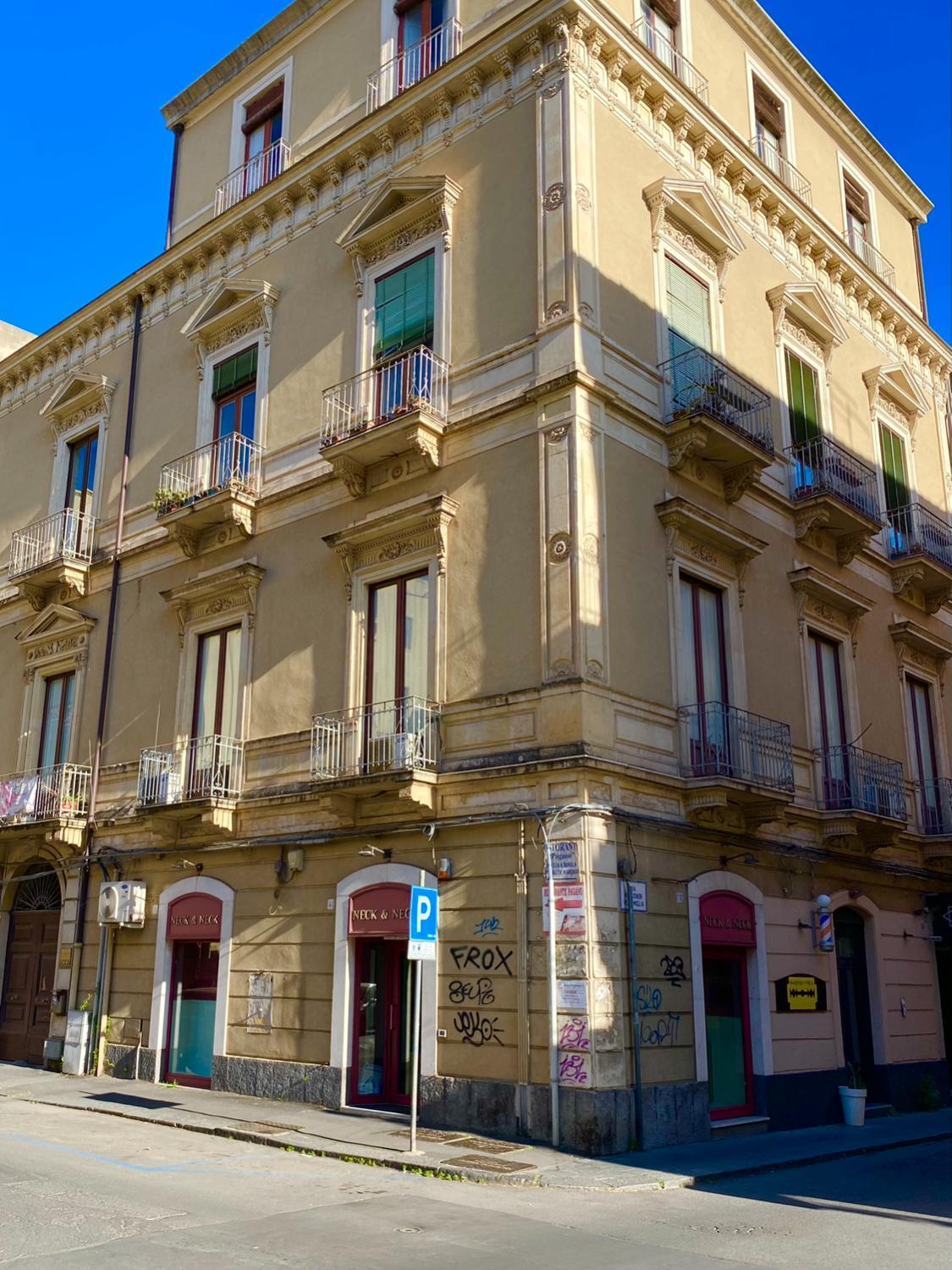 Maison Ruggero Catânia Exterior foto